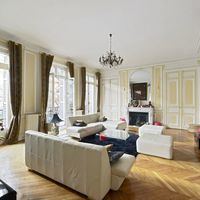 Квартира в большом городе во Франции, Париж, 236 кв.м.