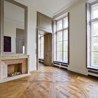 Квартира в большом городе во Франции, Париж, 175 кв.м.