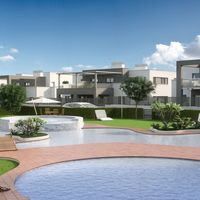 Bungalow in the big city, at the seaside in Spain, Comunitat Valenciana, Torrevieja, 75 sq.m.