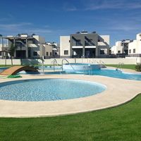 Bungalow in the big city, at the seaside in Spain, Comunitat Valenciana, Torrevieja, 75 sq.m.