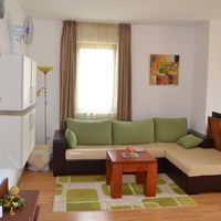 Апартаменты в большом городе, в пригороде, у моря в Болгарии, Варненская область, 85 кв.м.