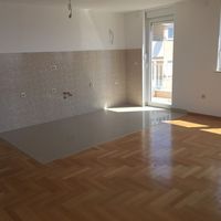 Квартира в большом городе в Черногории, Будва, 77 кв.м.