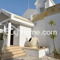 Apartment at the seaside in Republic of Cyprus, Lemesou, 550 sq.m.