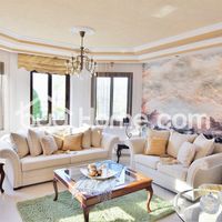 Apartment in the mountains in Republic of Cyprus, Lemesou, 240 sq.m.