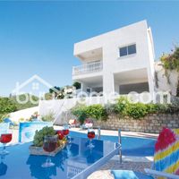 Апартаменты на Кипре, Пафос, 350 кв.м.