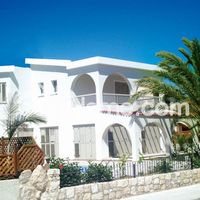 Apartment in Republic of Cyprus, Eparchia Pafou, 360 sq.m.