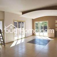 Apartment in Republic of Cyprus, Lemesou, 198 sq.m.