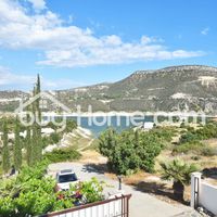 Apartment at the seaside in Republic of Cyprus, Lemesou, 320 sq.m.
