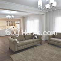 Apartment in Republic of Cyprus, Lemesou, 240 sq.m.