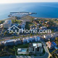 Apartment at the seaside in Republic of Cyprus, Lemesou, 200 sq.m.