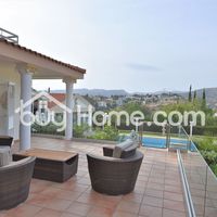 Apartment in the mountains in Republic of Cyprus, Lemesou