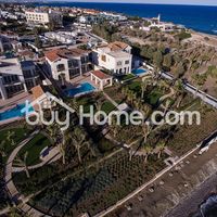 Apartment at the seaside in Republic of Cyprus, Eparchia Larnakas, 721 sq.m.