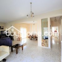 Apartment in Republic of Cyprus, Eparchia Larnakas, 210 sq.m.