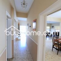 Apartment in Republic of Cyprus, Eparchia Larnakas, 210 sq.m.