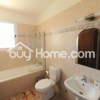 Apartment in Republic of Cyprus, Eparchia Larnakas, 70 sq.m.