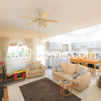 Апартаменты в горах на Кипре, Ларнака, 175 кв.м.