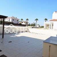 Apartment in Republic of Cyprus, Eparchia Larnakas, 99 sq.m.