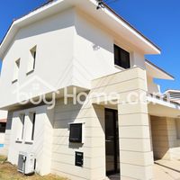 Apartment in Republic of Cyprus, Eparchia Larnakas, 205 sq.m.