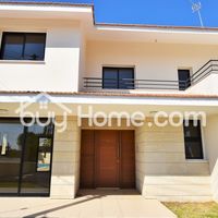 Apartment in Republic of Cyprus, Eparchia Larnakas, 205 sq.m.