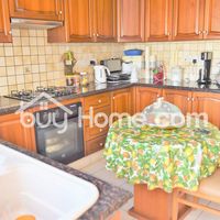 Apartment in Republic of Cyprus, Eparchia Larnakas, 290 sq.m.