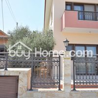 Apartment in Republic of Cyprus, Eparchia Larnakas, 430 sq.m.