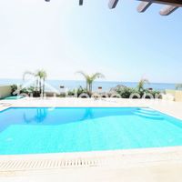 Apartment at the seaside in Republic of Cyprus, Eparchia Larnakas, 225 sq.m.