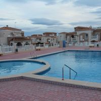 Дом в большом городе, у моря в Испании, Валенсия, Торревьеха, 120 кв.м.