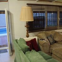 Вилла в пригороде в Испании, Валенсия, Торревьеха, 320 кв.м.