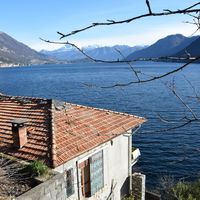 Villa in Italy, Como, 220 sq.m.