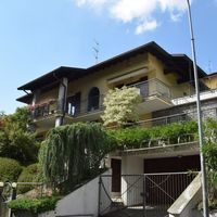 Villa in Italy, Como, 290 sq.m.