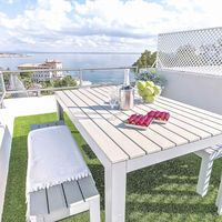 Penthouse at the seaside in Spain, Balearic Islands, Palma, 110 sq.m.
