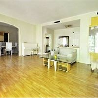 Flat in the big city in Italy, Milan, 200 sq.m.