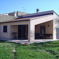 Villa in the suburbs, at the seaside in Italy, Imperia, 250 sq.m.