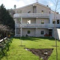 Villa at the seaside in Montenegro, Herceg Novi, Herceg-Novi, 400 sq.m.