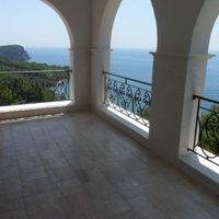 Villa in Montenegro, Budva, Przno, 500 sq.m.