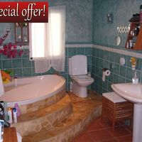 Bungalow in Spain, Comunitat Valenciana, Benidorm, 140 sq.m.