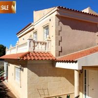 Villa in Spain, Comunitat Valenciana, Benidorm, 220 sq.m.
