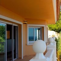 Villa in Spain, Comunitat Valenciana, Calp, 385 sq.m.