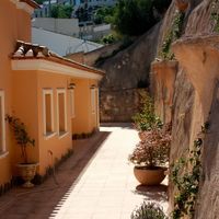 Villa in Spain, Comunitat Valenciana, Calp, 385 sq.m.