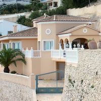 Villa in Spain, Comunitat Valenciana, Calp, 385 sq.m.