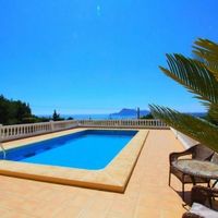 Villa in Spain, Comunitat Valenciana, Altea, 200 sq.m.