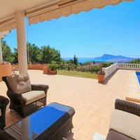 Villa in Spain, Comunitat Valenciana, Altea, 200 sq.m.