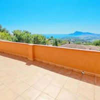 Villa in Spain, Comunitat Valenciana, Altea, 200 sq.m.