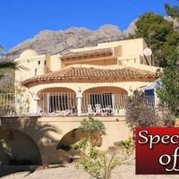 Вилла в Испании, Валенсия, Альтеа, 200 кв.м.