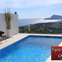 Villa in Spain, Comunitat Valenciana, Altea, 250 sq.m.