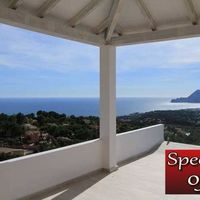 Villa in Spain, Comunitat Valenciana, Altea, 250 sq.m.