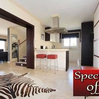 Villa in Spain, Comunitat Valenciana, Calp, 390 sq.m.