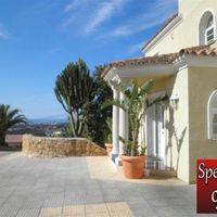 Вилла в Испании, Валенсия, Альфас-дель-Пи, 360 кв.м.