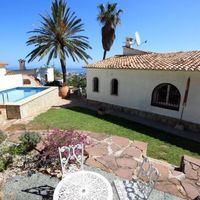 Villa in Spain, Comunitat Valenciana, Denia, 200 sq.m.