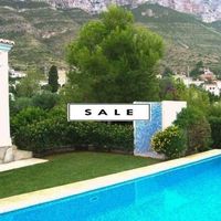 Villa in Spain, Comunitat Valenciana, Denia, 199 sq.m.